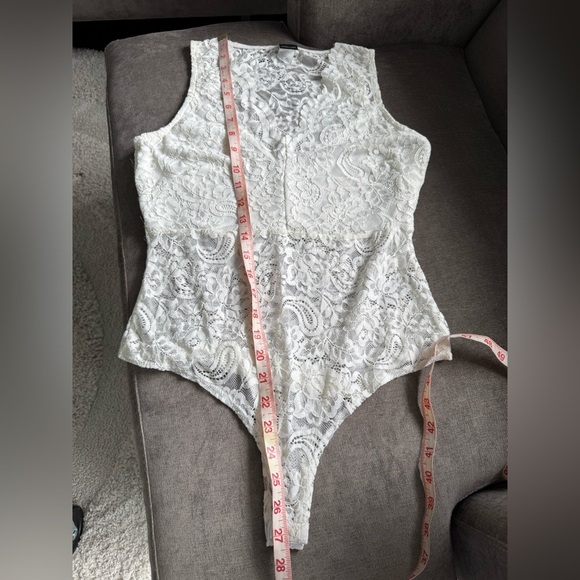 White lace bodysuit one piece size large - Picture 12 of 12